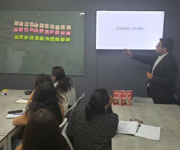 Equipo de Marketing Al Día